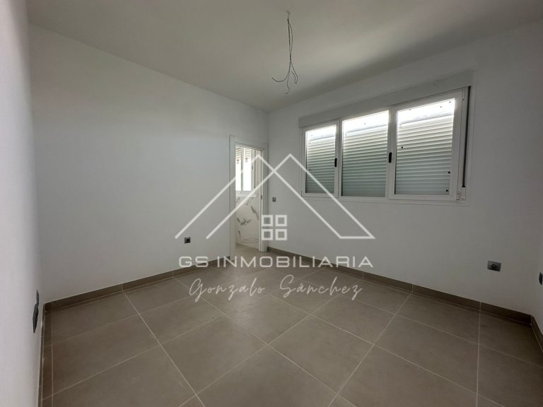 Piso en Venta en Lucena Ref: PIS0606 - Fotografía 4