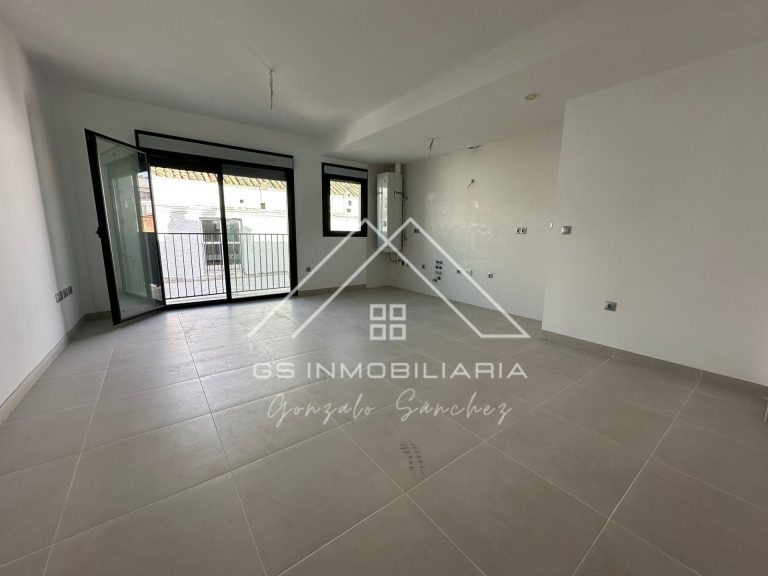 Piso en Venta en Lucena Ref: PIS0606 - Fotografía 1