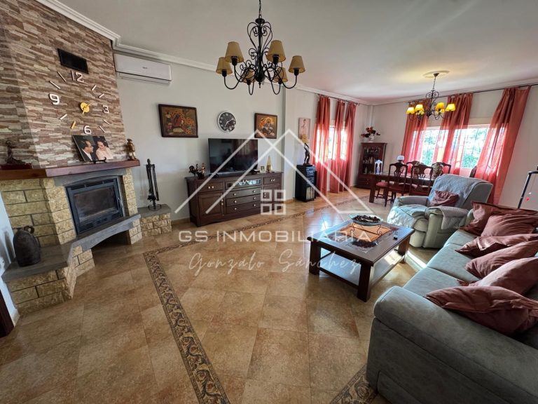 Casa / Chalet en Venta en Lucena Ref: CHA0055 - Fotografía 10