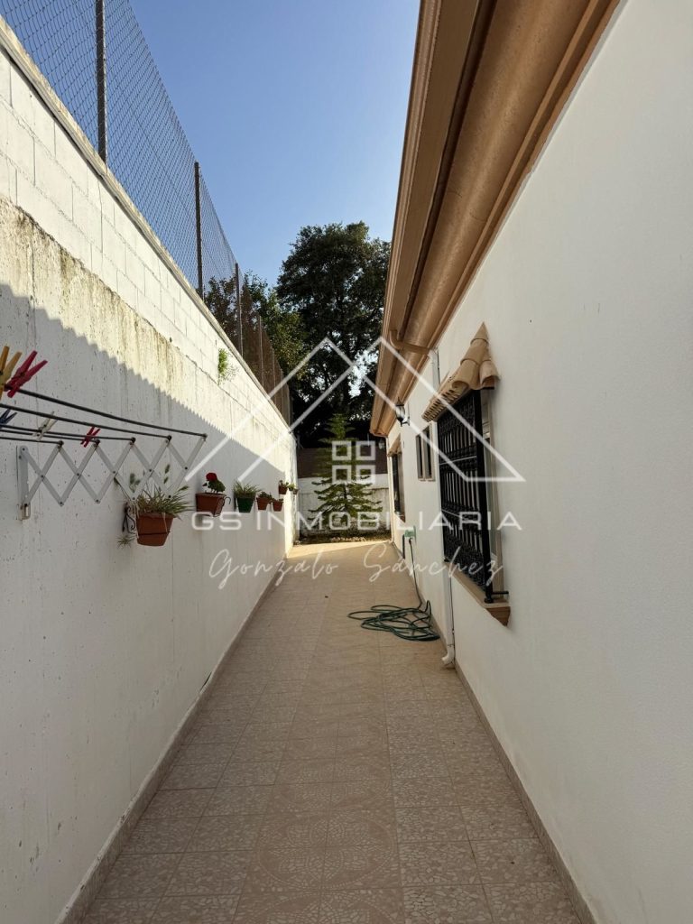 Casa / Chalet en Venta en Lucena Ref: CHA0055 - Fotografía 6