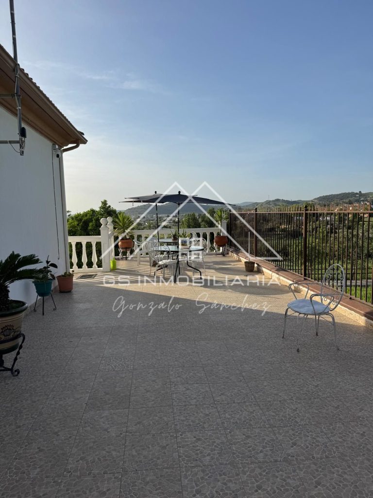 Casa / Chalet en Venta en Lucena Ref: CHA0055 - Fotografía 5