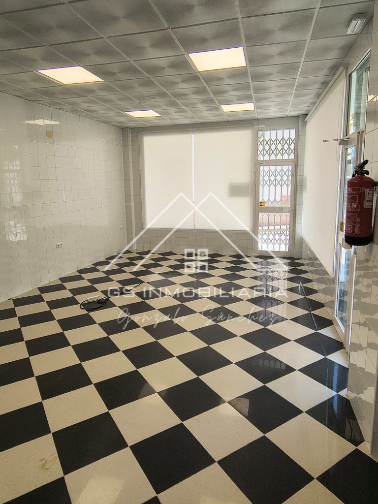 Local comercial en Venta en Lucena Ref: LOC0118 - Fotografía 5