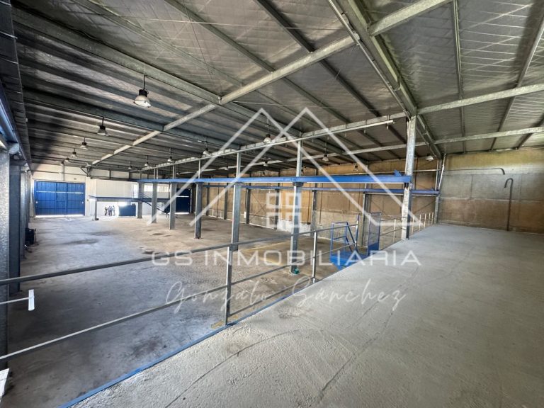 Nave en Venta en Lucena Ref: NAV0084 - Fotografía 8