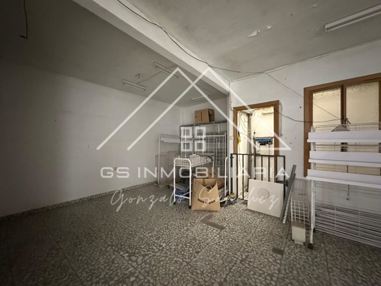 Local comercial en Alquiler en Lucena Ref: LOC0119 - Fotografía 4