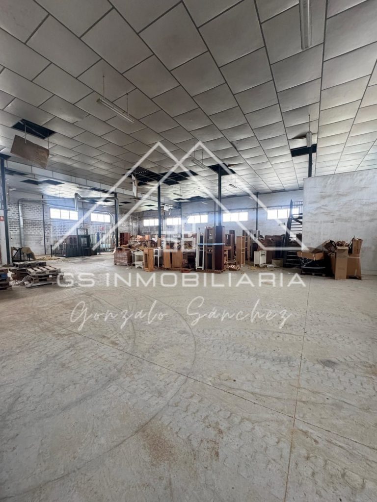 Nave en Alquiler en Lucena Ref: NAV0085 - Fotografía 2