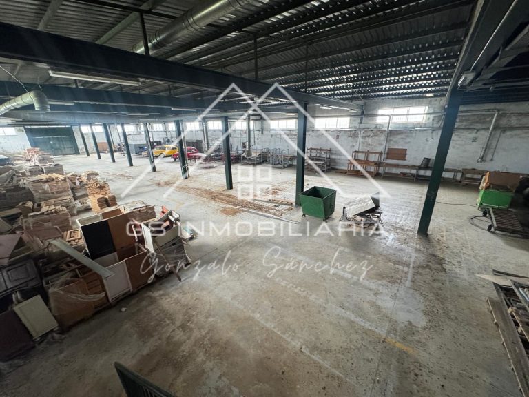 Nave en Alquiler en Lucena Ref: NAV0085 - Fotografía 1