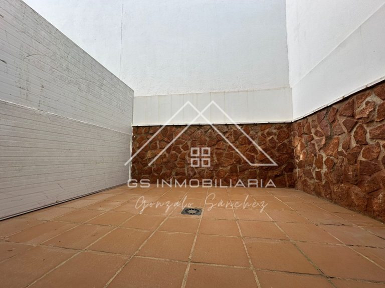 Apartamento en Alquiler en Lucena Ref: AP0004 - Fotografía 9