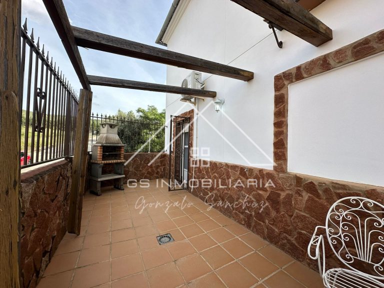 Apartamento en Alquiler en Lucena Ref: AP0004 - Fotografía 11