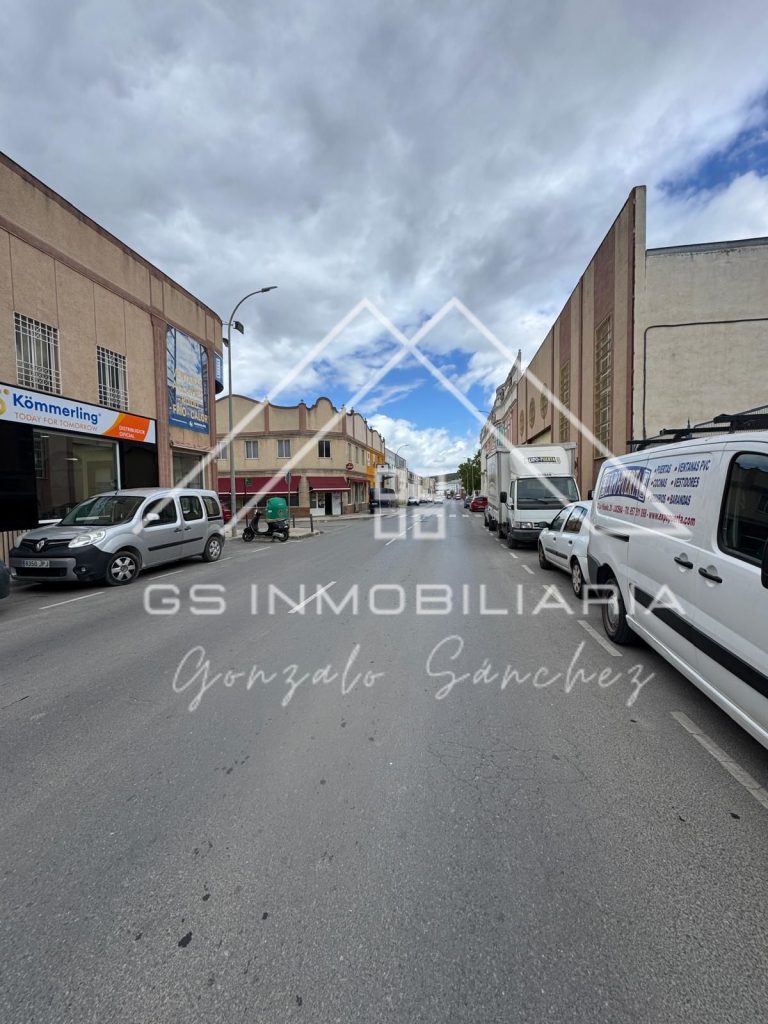 Nave en Venta en Lucena Ref: NAV0086 - Fotografía 3