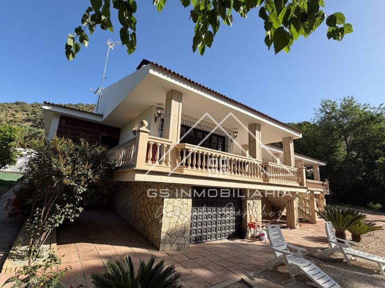 Casa / Chalet en Alquiler en Lucena Ref: CHA0057 - Fotografía 6