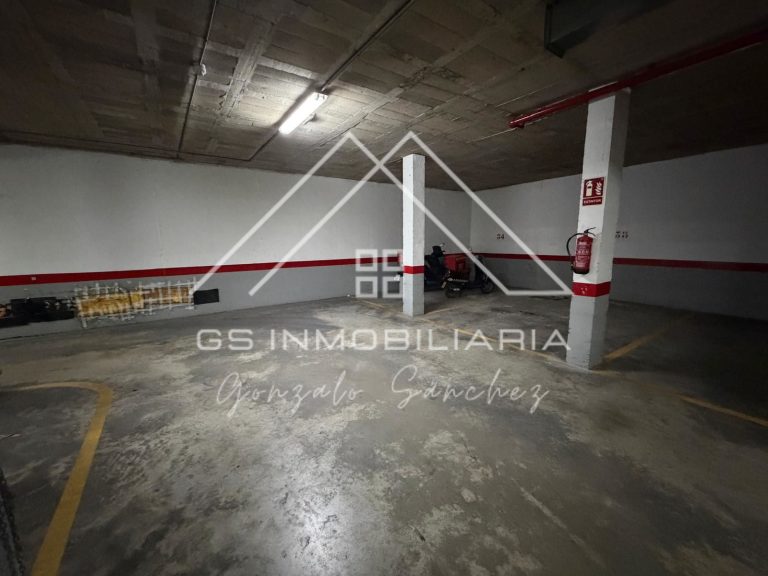 Garaje / Parking en Venta en Lucena Ref: GAR0045 - Fotografía 2